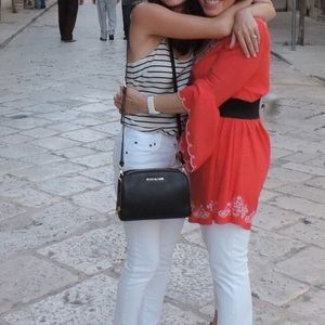 Michael kors messenger bag/ like new