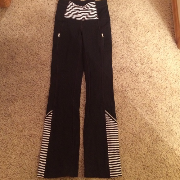 Black striped size 2 lululemon pants