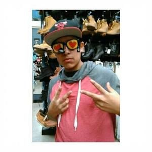 Meet your Posher, Adolfo