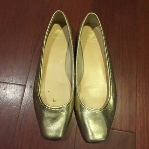 Authentic KATE SPADE gold metallic leather loafers