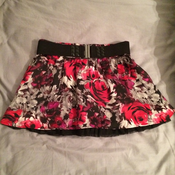Floral print Candies skirt with removable belt - Picture 1 of 4
