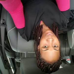 Meet your Posher, Shaquandra