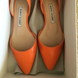 Sold. Manolo Blahnik flats size 36