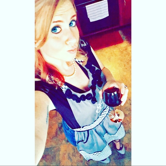 Meet your Posher, Rachael - Picture 3 of 5