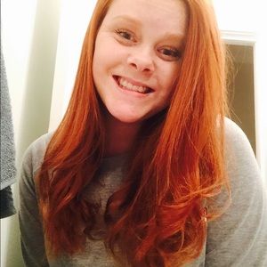 Meet your Posher, Melissa