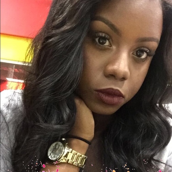 Meet your Posher, Keisha
