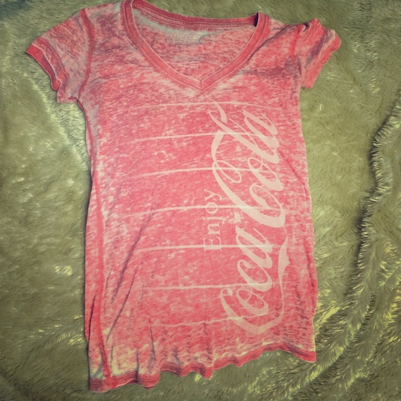Coca-Cola Tee Shirt - Picture 1 of 1