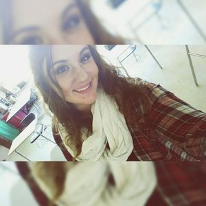 Meet your Posher, Allison