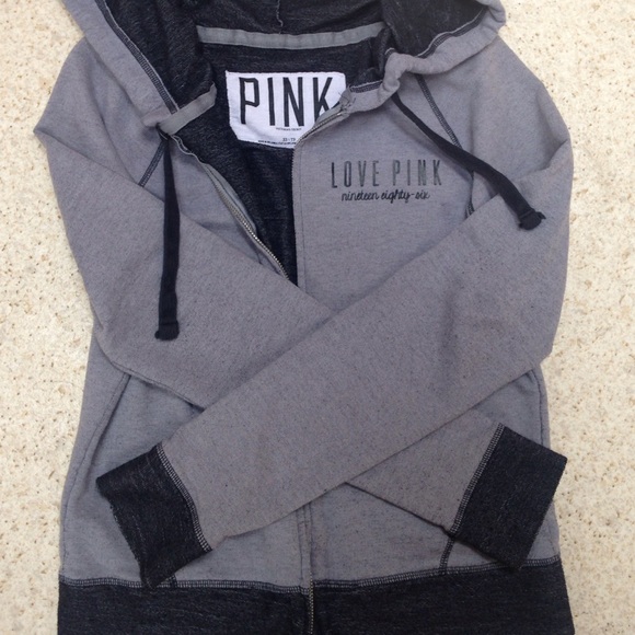 Grey sweatshirt from PINK 💕