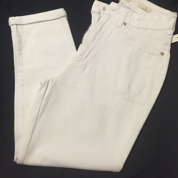 High rise cuff Capri pants