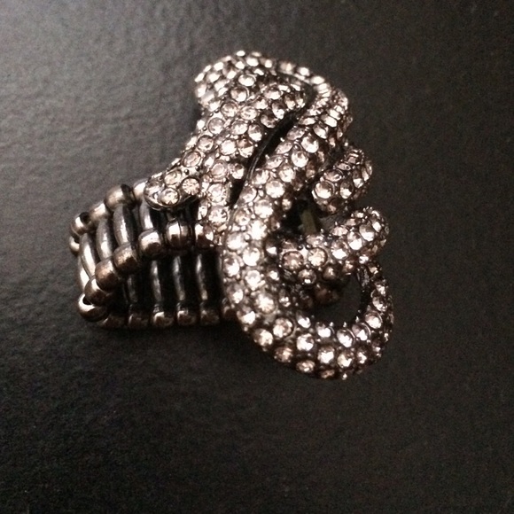 Beautiful Faux Diamond Cocktail Ring - Picture 2 of 4