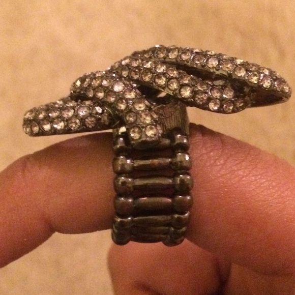 Beautiful Faux Diamond Cocktail Ring - Picture 3 of 4