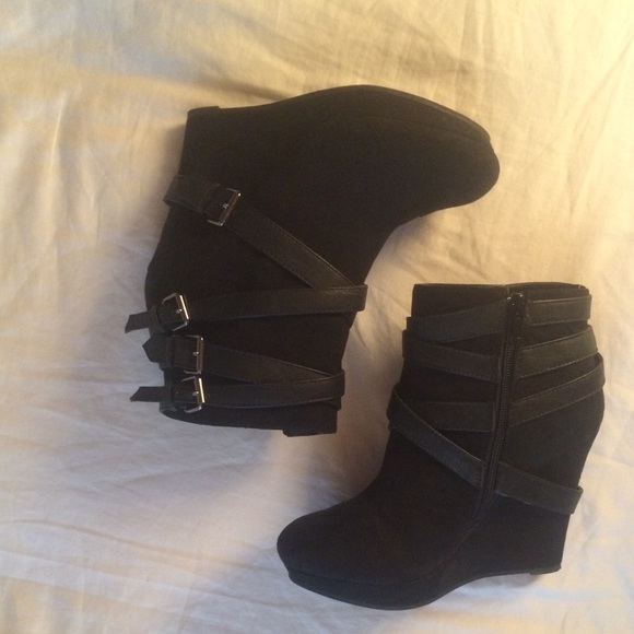 Shï Shoes - Booties