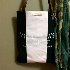 New Victoria Secrets messenger bag