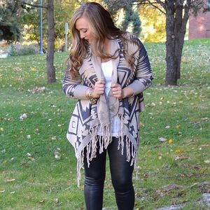 🛍🍾 Host Pick🛍🍾 Retail Launch Party! 10/28