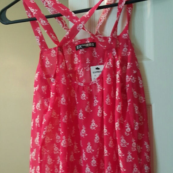 New flowy  Express top