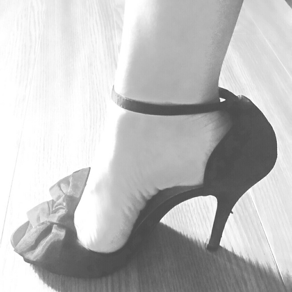 High heel - Picture 3 of 4