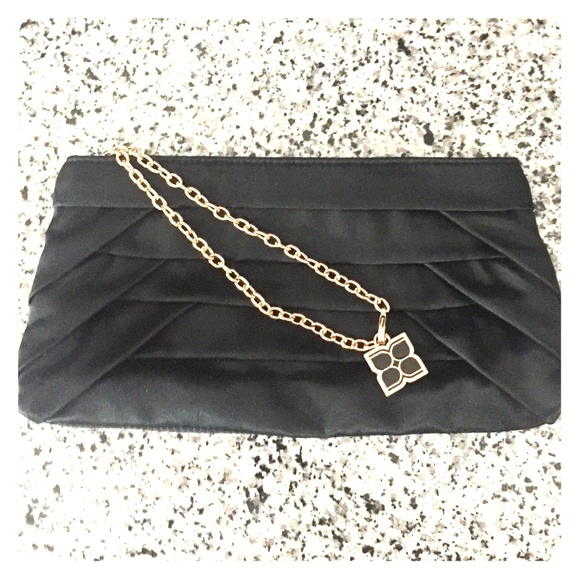 BCBG Hand Purse *Like New*