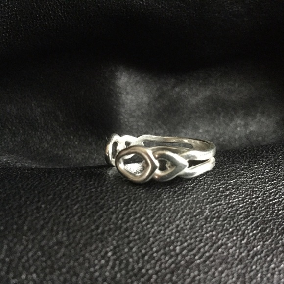 Jewelry - 💕🌺 Stamped .925 Sterling Silver Expandable Ring Jewelry - 💕🌺 Stamped .925 Sterling Silver Expandable Ring