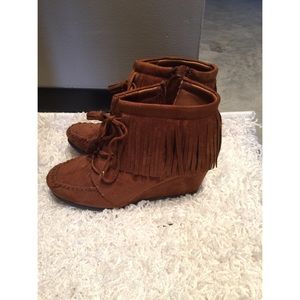 Moccasin booties