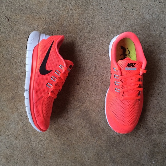 Nike Shoes - SOLD Women's Nike Free 5.0