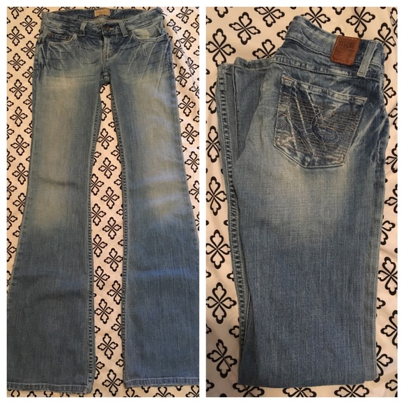 BKE jeans size 25 X 33 1/2