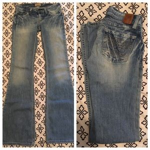 BKE jeans size 25 X 33 1/2