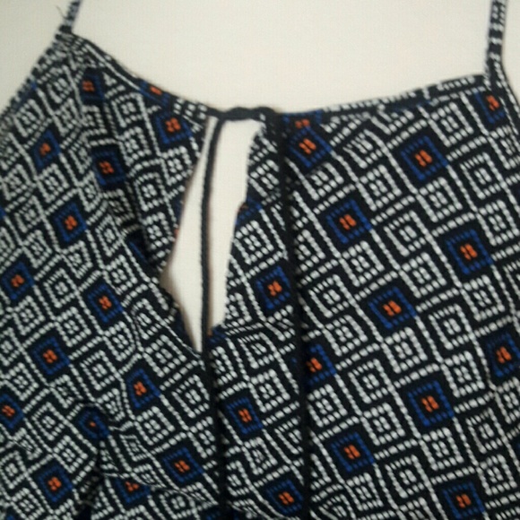 Summer blouse - Picture 3 of 3