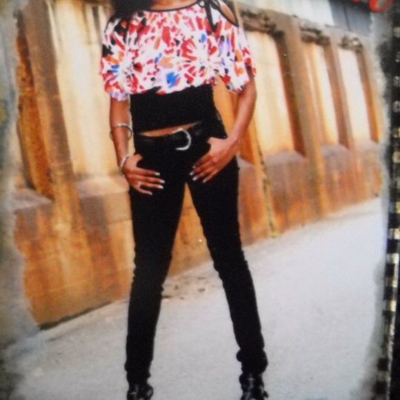 Blouse - Picture 3 of 3