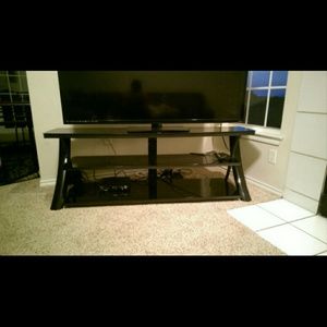 Black glass tv stand