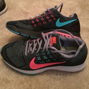 Nike Zoom Structure 18