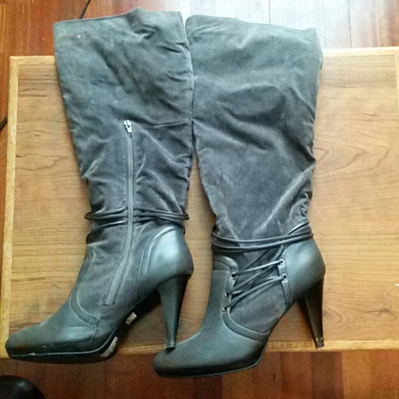 Shoes ( boots)