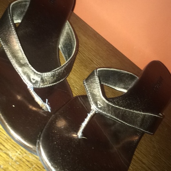 Small heels