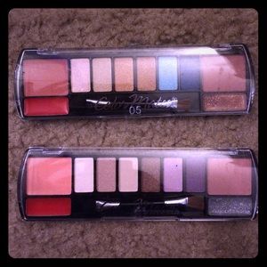 💰PRICE DROP💰☄Eye shadow bundle!!!