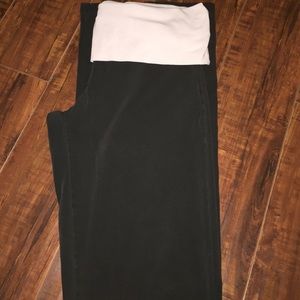 yoga pants