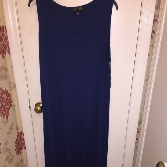 NWOT Forever 21 plus maxi dress