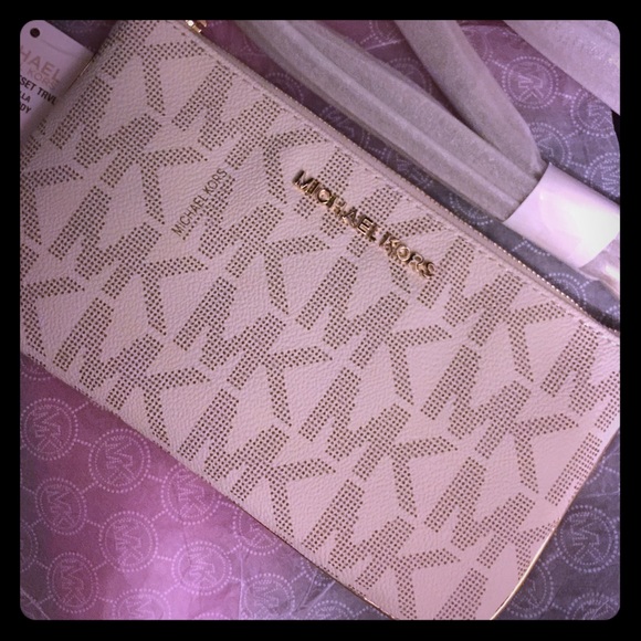 ❌❌SOLD SOLD SOLD❌❌ Slim CrossBody