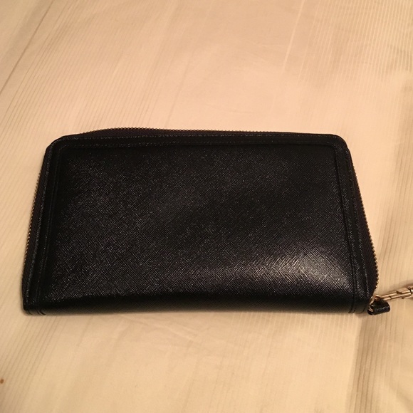 Black I Phone Wallet