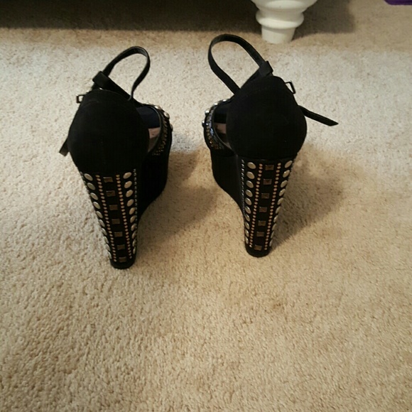 Wedges - Picture 3 of 4