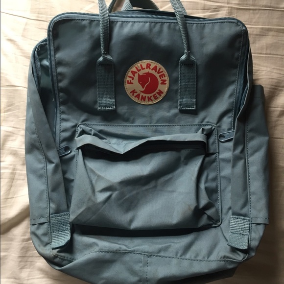 ✨SOLD✨Fjallraven kanken classic daypack sky blue - Picture 1 of 4
