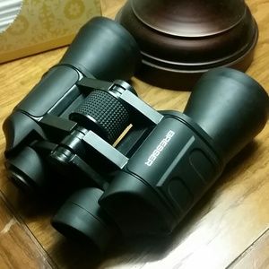 BRESSER BINOCULARS    10 X 50     367FT @ 1000YDS