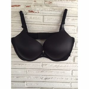 Victoria's Secret 'Very Sexy' push up bra