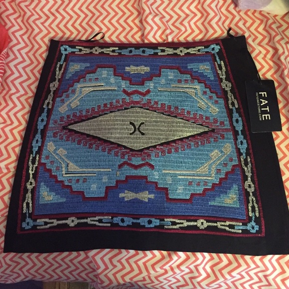Never worn Aztec skirt