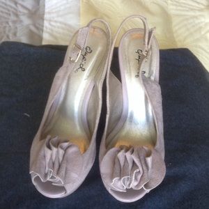 Qupid Lavender Wedge