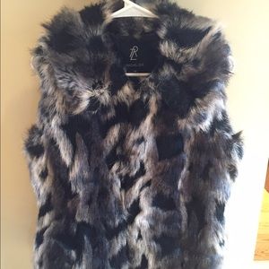 Rachel Zoe faux fur vest Rachel Zoe faux fur vest