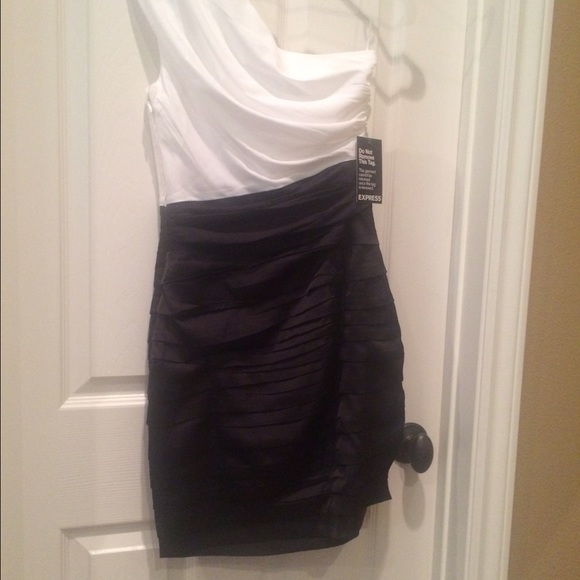 New with tag; super cute. Fancy dress