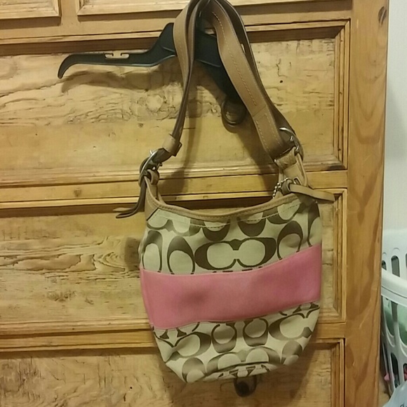 Coach Shoulder bag