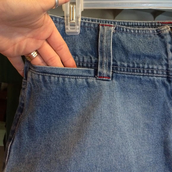 Cute denim mini skirt! π - Picture 2 of 4