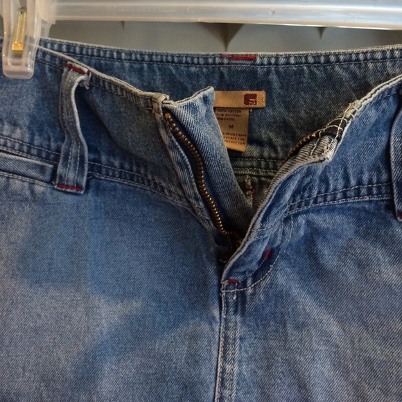 Cute denim mini skirt! π - Picture 4 of 4