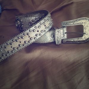 Size médium Belt from buckle